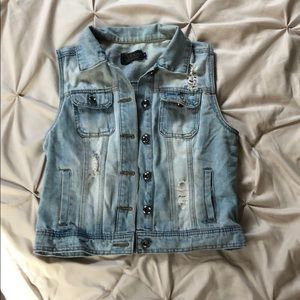 ci sono denim vest size small